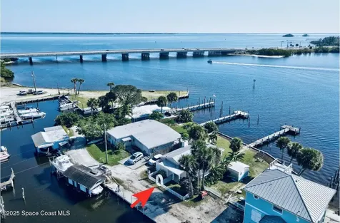 3949 Canal Drive Sebastian FL 32976