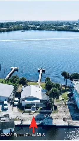 3949 Canal Drive Sebastian FL 32976
