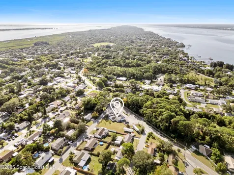 1310 S Tropical Trail Merritt Island FL 32952