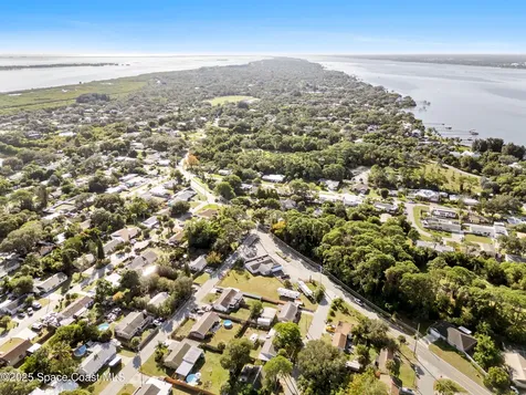 1310 S Tropical Trail Merritt Island FL 32952