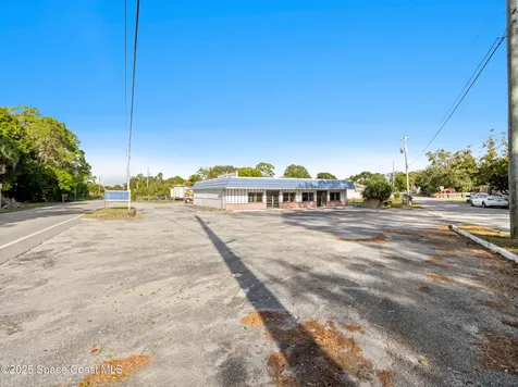 1310 S Tropical Trail Merritt Island FL 32952
