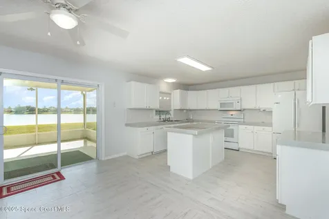 1539 Las Palmos Drive SW Palm Bay FL 32908