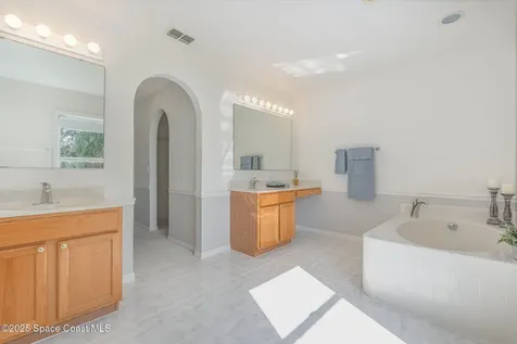 1539 Las Palmos Drive SW Palm Bay FL 32908