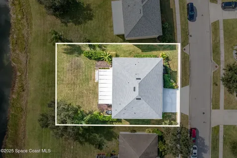 1539 Las Palmos Drive SW Palm Bay FL 32908