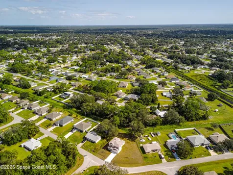 1129 Braddock Avenue SE Palm Bay FL 32909