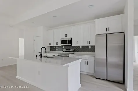 746 Harriet Avenue SW Palm Bay FL 32908