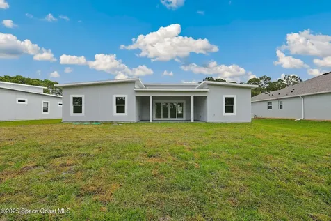746 Harriet Avenue SW Palm Bay FL 32908