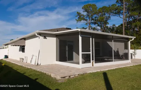 1150 Nordic Street NW Palm Bay FL 32907