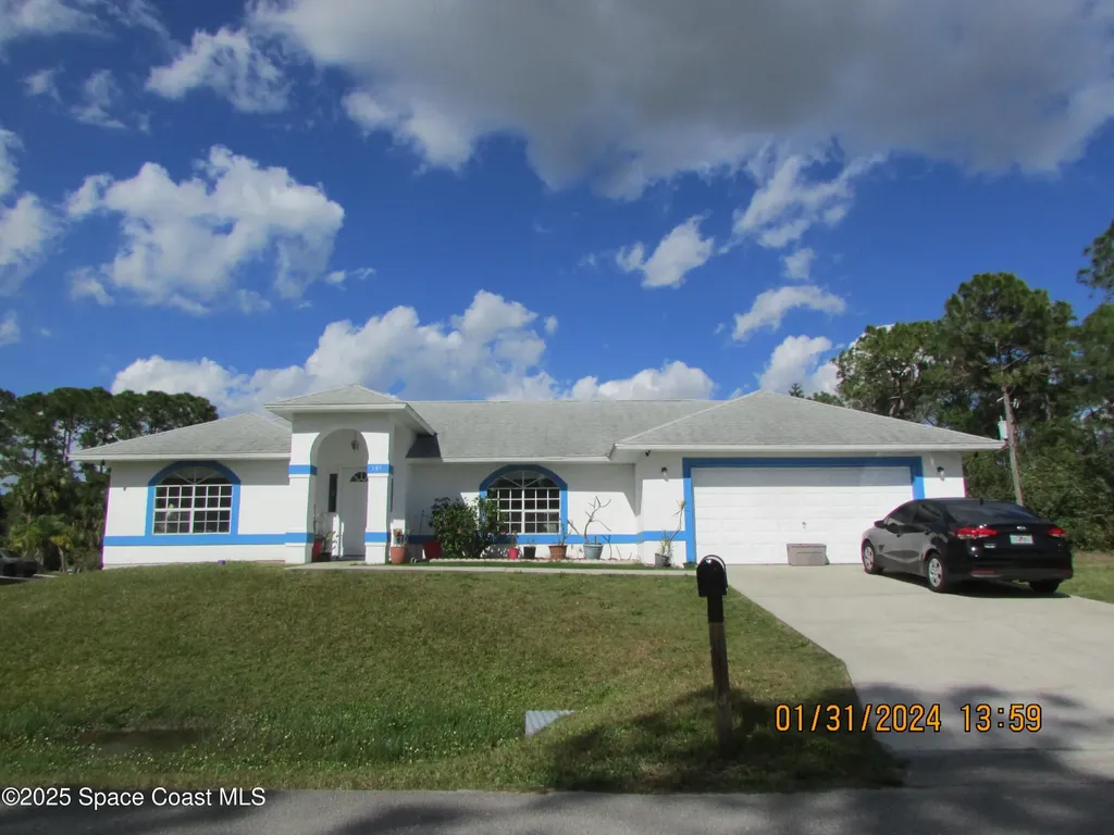 141 Scotch Street SW Palm Bay FL 32908