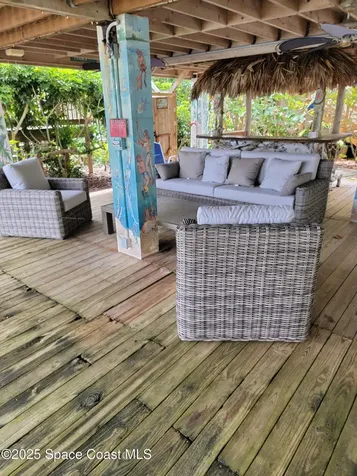 53 Vip Island Grant-valkaria FL 32949