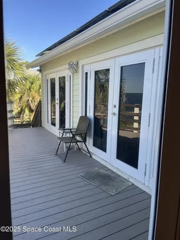 53 Vip Island Grant-valkaria FL 32949