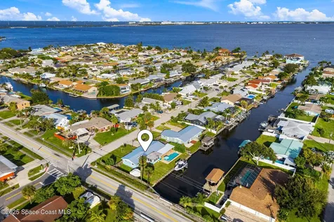 1623 E Central Avenue Merritt Island FL 32952
