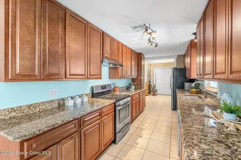 1623 E Central Avenue Merritt Island FL 32952