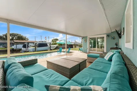 1623 E Central Avenue Merritt Island FL 32952