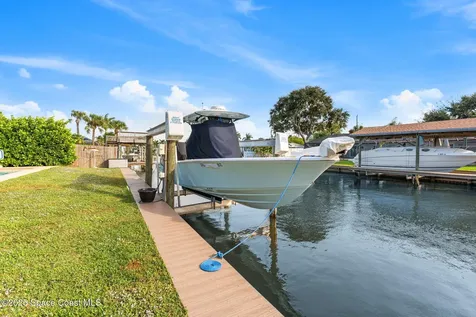 1623 E Central Avenue Merritt Island FL 32952