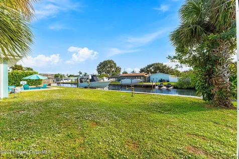1623 E Central Avenue Merritt Island FL 32952