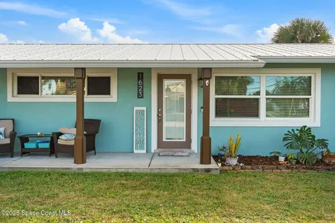 1623 E Central Avenue Merritt Island FL 32952
