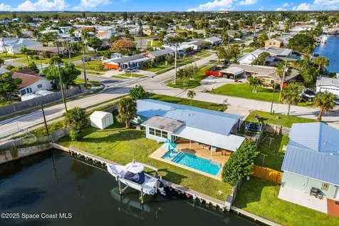 1623 E Central Avenue Merritt Island FL 32952