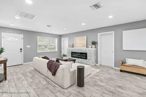 491 Seacrest Avenue Merritt Island FL 32952