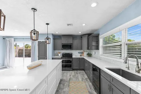 491 Seacrest Avenue Merritt Island FL 32952