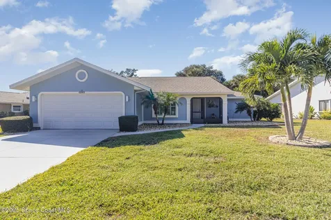 1290 Mayflower Avenue Melbourne FL 32940