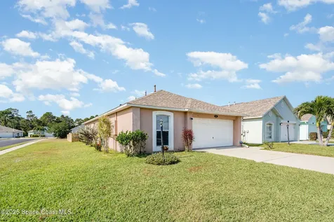 2188 Redwood Circle NE Palm Bay FL 32905