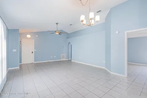 2188 Redwood Circle NE Palm Bay FL 32905