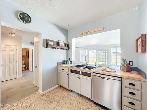 113 SE 1st Street Satellite Beach FL 32937