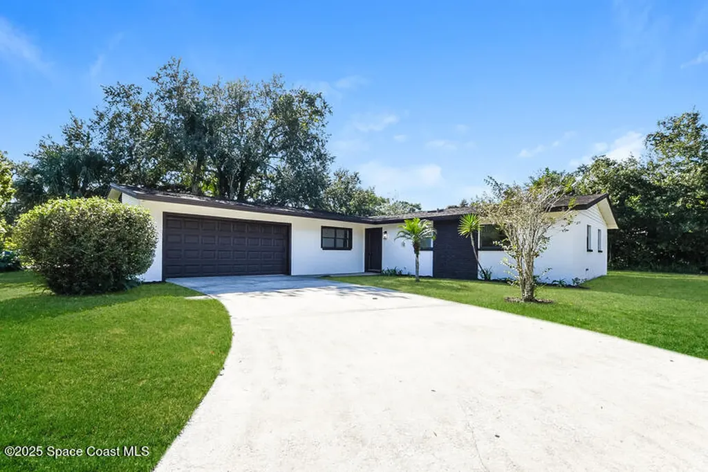 1964 N Carpenter Road Titusville FL 32796