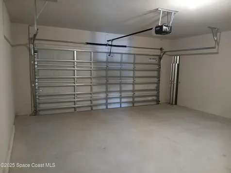 1560 Gardenton Street NW Palm Bay FL 32907