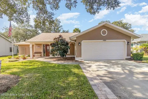 1332 Pilgrim Avenue Melbourne FL 32940