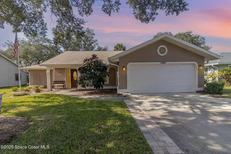1332 Pilgrim Avenue Melbourne FL 32940