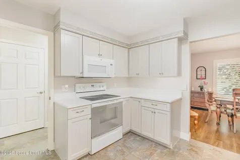 1332 Pilgrim Avenue Melbourne FL 32940
