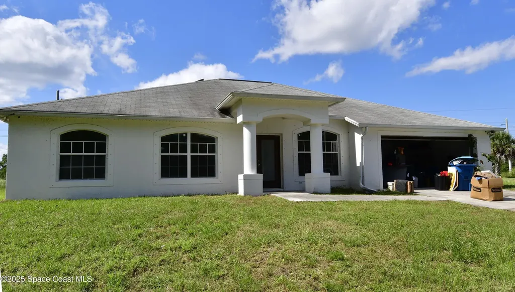 514 Hobart Avenue NW Palm Bay FL 32907