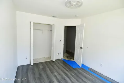 514 Hobart Avenue NW Palm Bay FL 32907