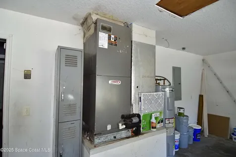 514 Hobart Avenue NW Palm Bay FL 32907