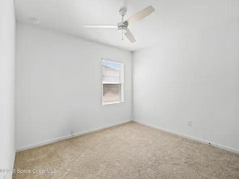 5678 Waterfall Place Grant FL 32949