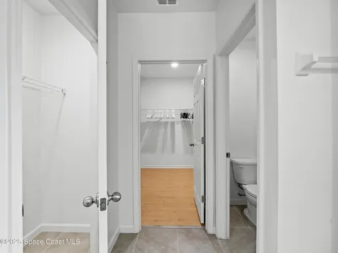5678 Waterfall Place Grant FL 32949