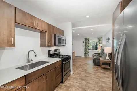 6203 Ridgewood Avenue Cocoa Beach FL 32931