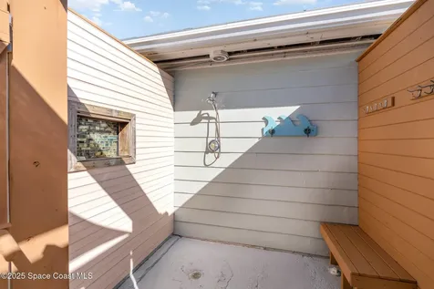 6203 Ridgewood Avenue Cocoa Beach FL 32931