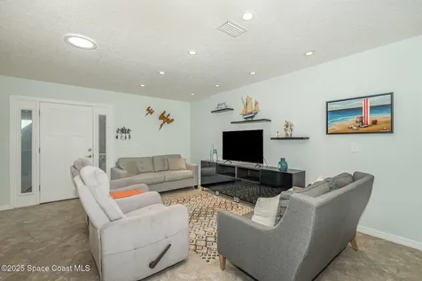6203 Ridgewood Avenue Cocoa Beach FL 32931