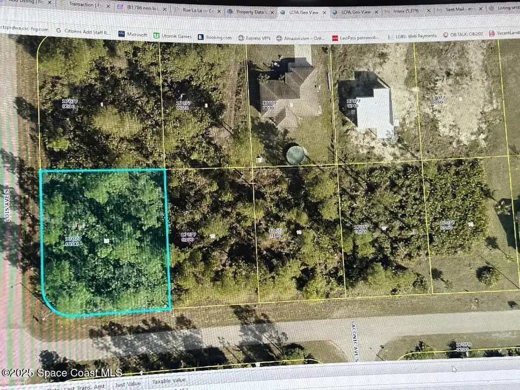 1131 Crestwood Street E Lehigh Acres FL 33974