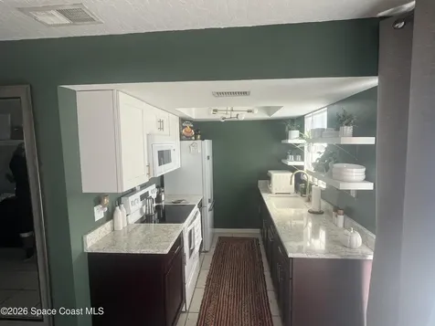 1300 Arlington Lane NE Palm Bay FL 32905