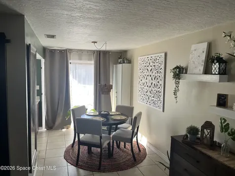 1300 Arlington Lane NE Palm Bay FL 32905