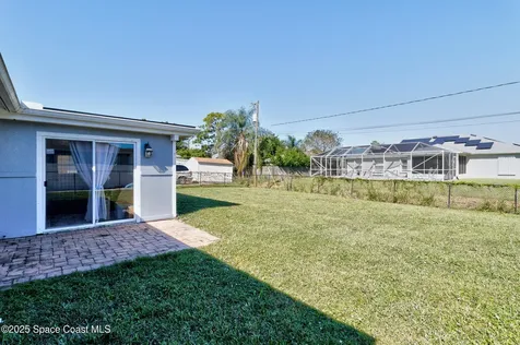 918 Bermuda Avenue Sebastian FL 32958