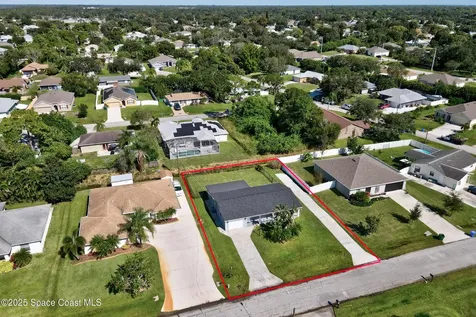 918 Bermuda Avenue Sebastian FL 32958
