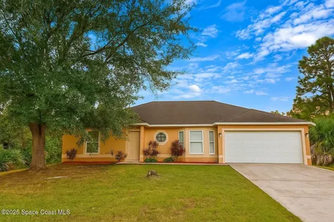 2666 Tepee Avenue SE Palm Bay FL 32909