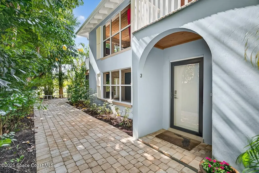 924 Coquina Lane Vero Beach FL 32963