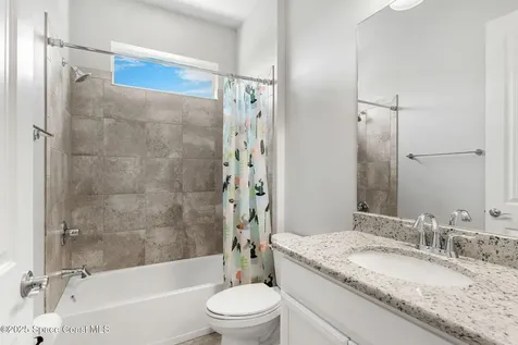 7584 Loren Cove Drive Melbourne FL 32940