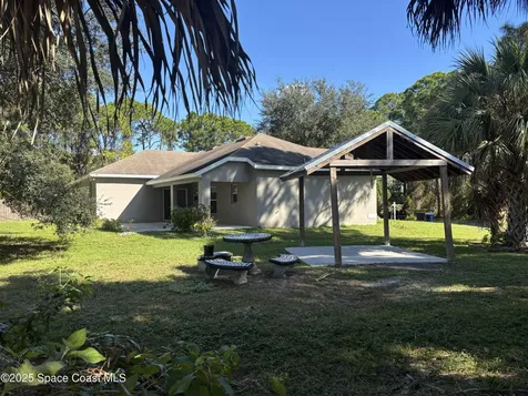 174 Dobbins Road NW Palm Bay FL 32907